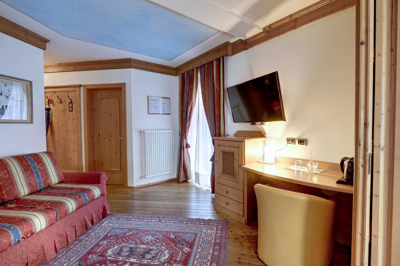 Leading Relax Hotel Maria Moena Eksteriør billede